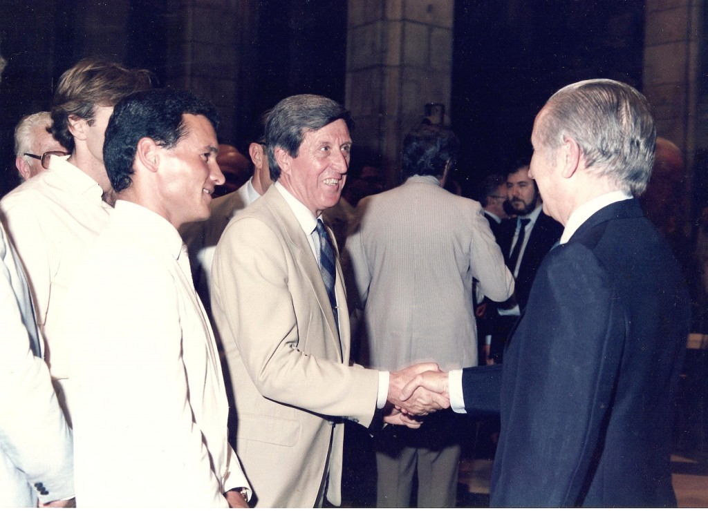 Recepció d'en Joan Antoni Samaranch a Guillem Ros i al marxador català Jordi Llopart, 1er. medalla d'argent espanyol als Jocs Olimpics de Moscow de 1980. 